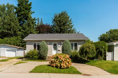 212  40e Avenue J0N1G0