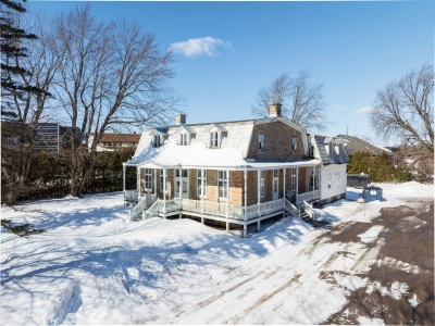 14141  Rue St-Jean J7J1Y3